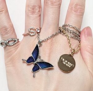 New VS gold tone bottle charm - givenchy Earring - rose AU So ring - necklace